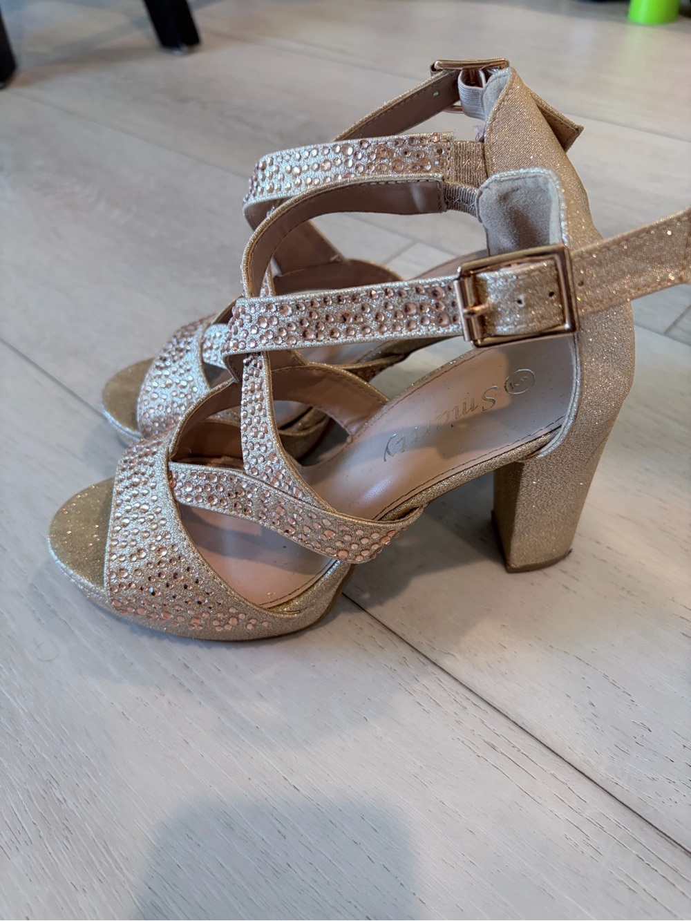 Women's Rhinestone Strappy Platform Sandals - Gold - Picture 4 of 5